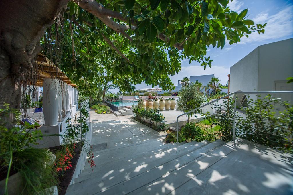 Il Gabbiano Relais In Stromboli Aparthotel Exterior photo